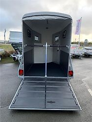 Finanzierungsangebot Böckmann Pferdeanhänger Portax Esp Sattelkam Finanzierungsangebot Böckmann Pferdeanhänger Portax Esp Sattelkam