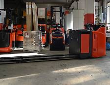 Linde T20SP // 3.090 Std. / 2.380 mm lange Gabeln / sehr guter Zustand